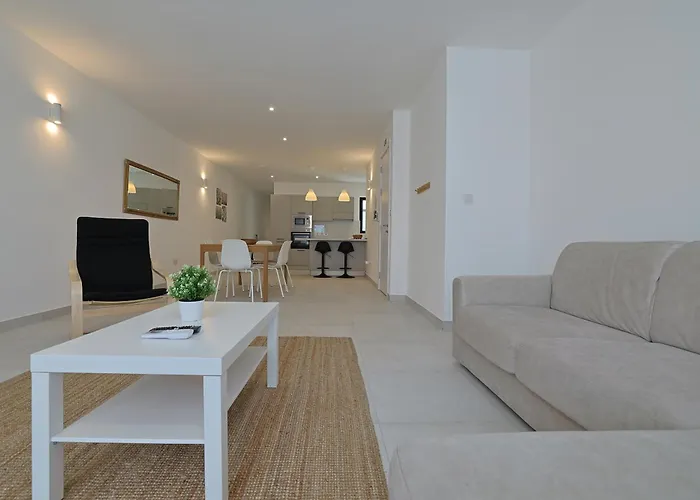 Swieqi Malaika New 5 Is-Swieqi