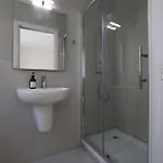 Swieqi Malaika New 5 *