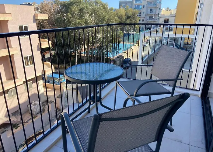 Swieqi Malaika New 5 *